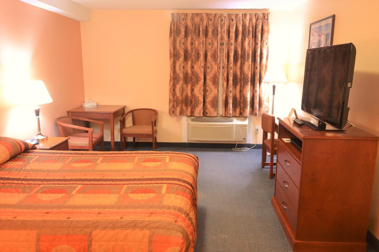 Aurora Park & Hotel Dawson Creek